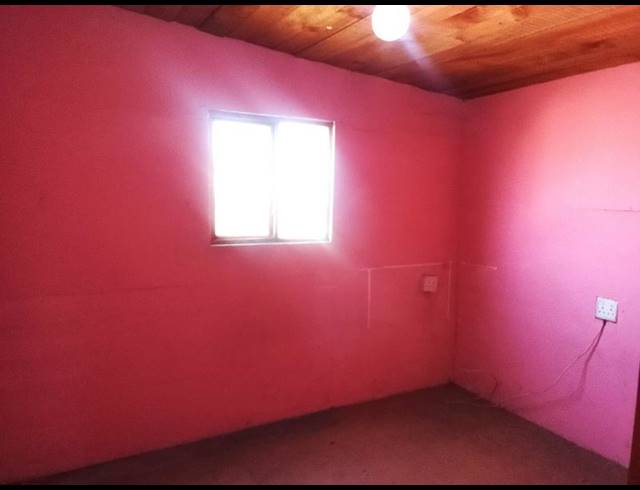 2 BEDROOM HOUSE FOR SALE IN THE HAGUE